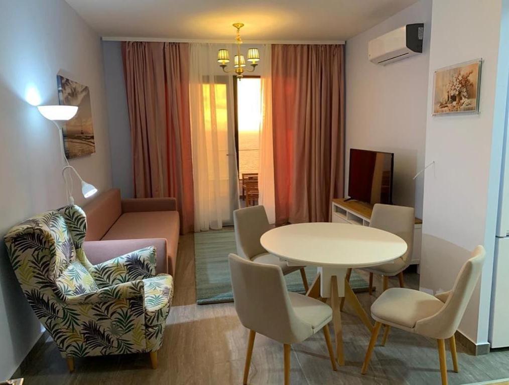 Dollaku Apartments Bar Εξωτερικό φωτογραφία